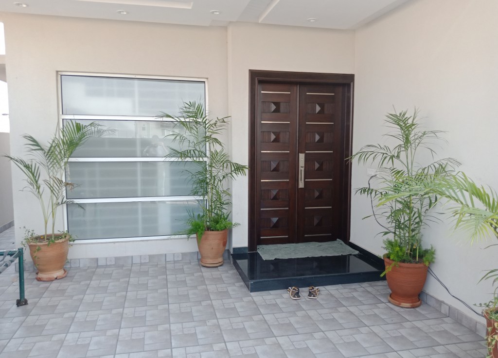 2 Kanal DHA Lahore, Phase 1,Q-Block, Pakistan1