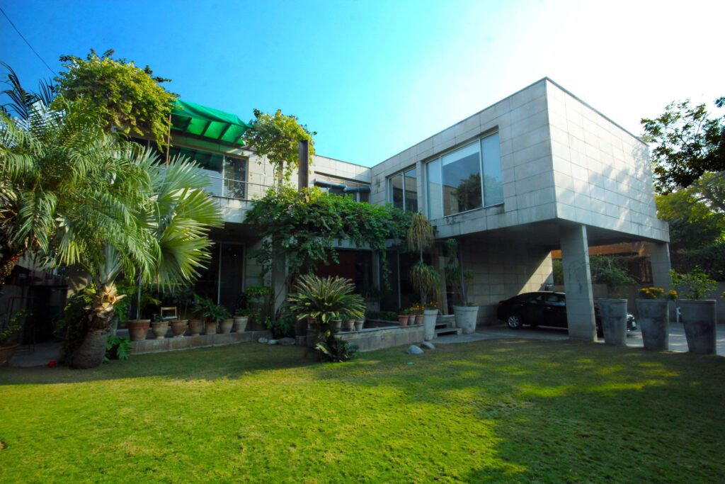2 Kanal DHA Lahore, Phase 7,V-Block, Pakistan6