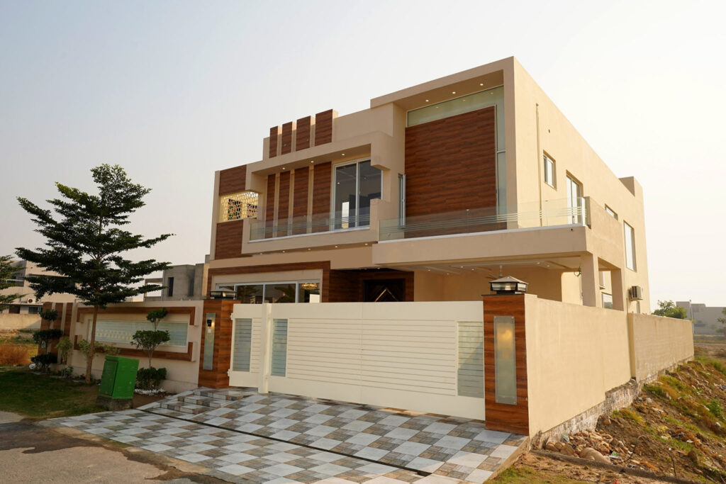 2 Kanal DHA Lahore, Phase 7,W-Block, Pakistan5